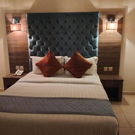 Al Rawda Jewel Apartment Hotel Dzsidda Kültér fotó