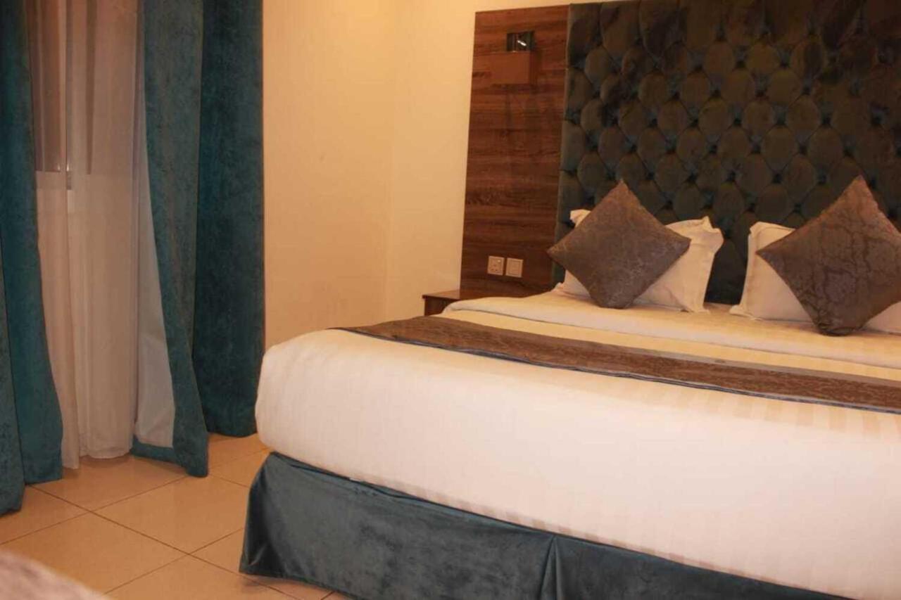 Al Rawda Jewel Apartment Hotel Dzsidda Kültér fotó